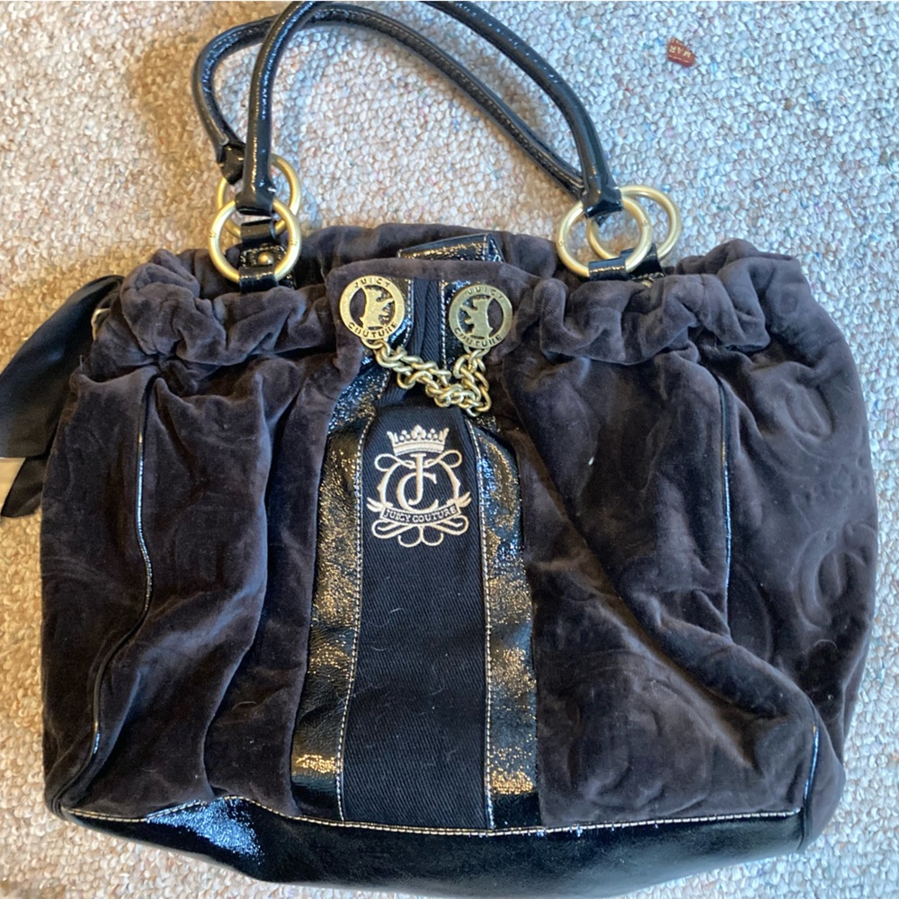 Large black velvet Juicy bag